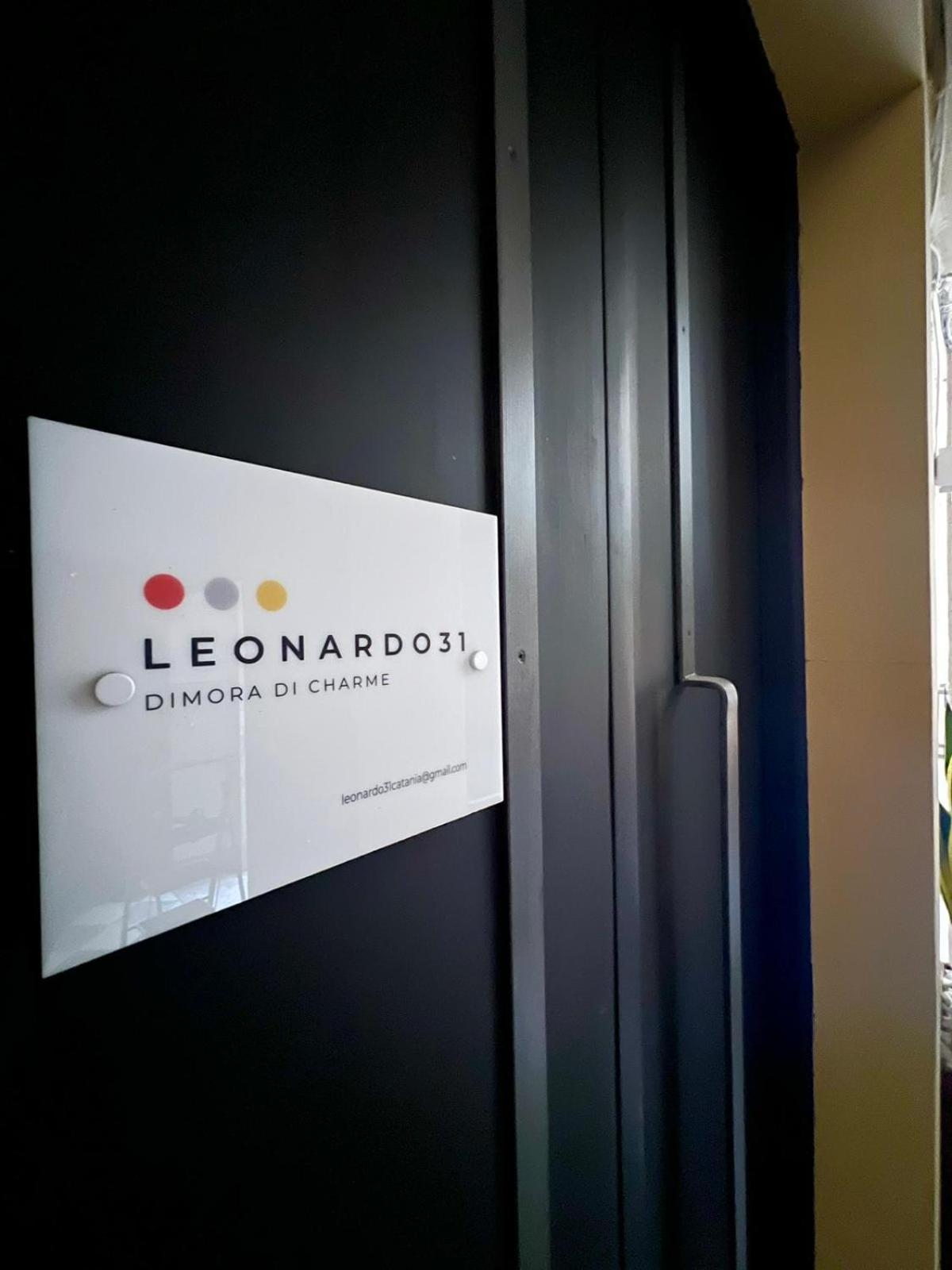Apartamento Duomo Leonardo31 Dimora Di Charme CTA Exterior foto